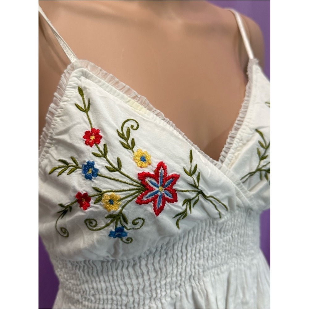 White Embroidered Floral Spaghetti Strap Smocked Mini Sundress - Picture 4 of 8